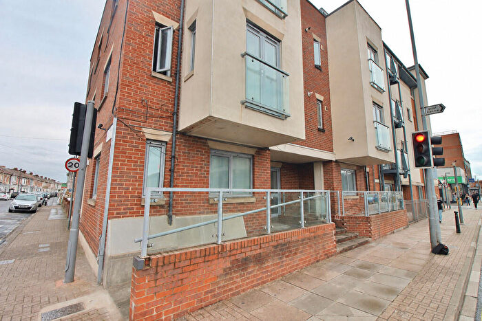 2 Bedroom Flat For Sale In Fratton Road, Fratton, PO1