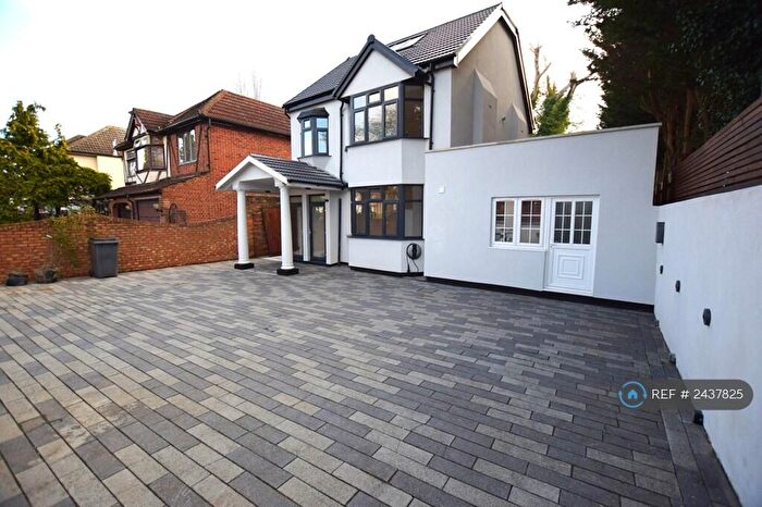 2 Bedroom Flat To Rent In Sevenoaks Way, Orpington, BR5