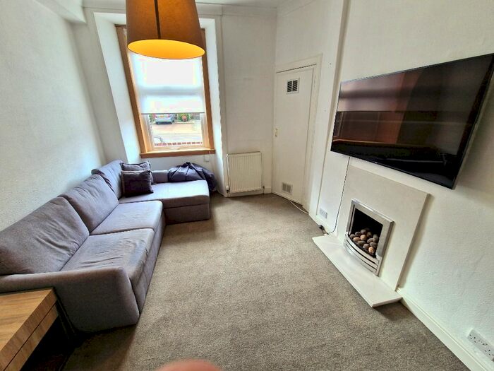 1 Bedroom Flat To Rent In Moat Terrace, Slateford, Edinburgh, EH14