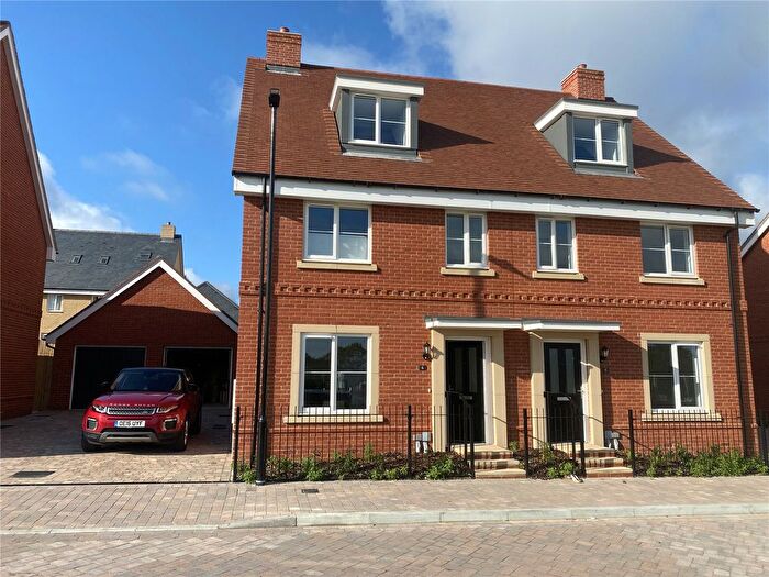 4 Bedroom Semi Detached House To Rent In Stanhope Lines East, Wellesley, Aldershot, Hampshire, GU11