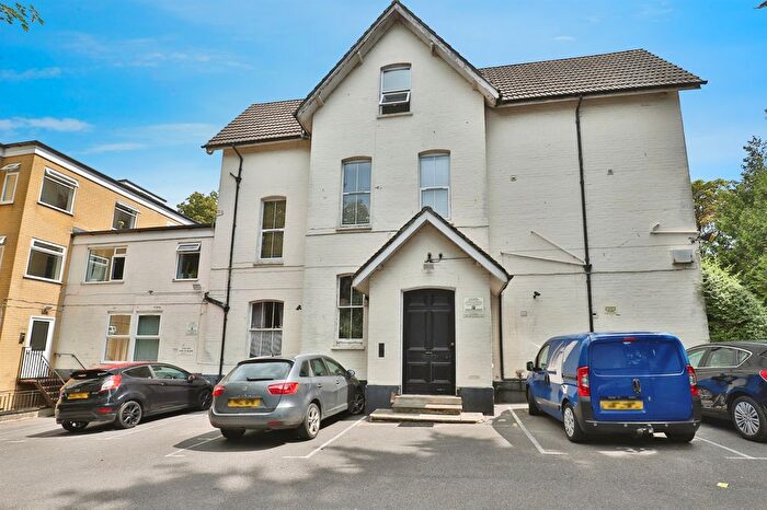 1 Bedroom Flat For Sale In Knyveton Road, Bournemouth, BH1