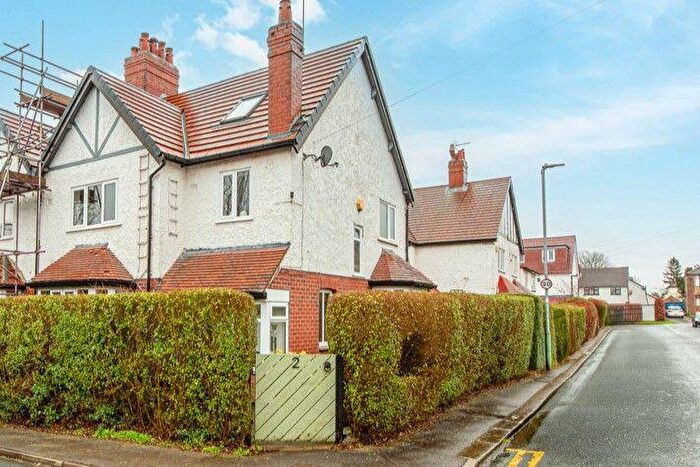 4 Bedroom Semi Detached House For Sale In Norton Road, Roundhay, LS8