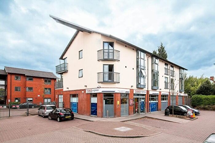 2 Bedroom Flat To Rent In Hagley Road, Edgbaston, Birmingham, B17