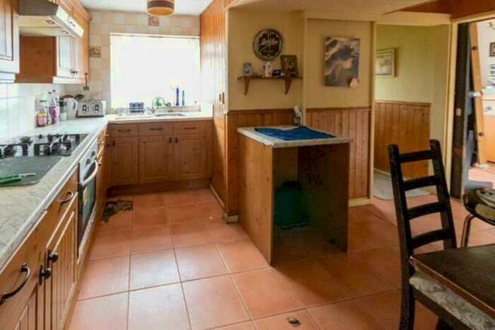 3 Bedroom End Of Terrace House For Sale In Berwick Avenue, Derby, Derby, Derbyshire, DE21