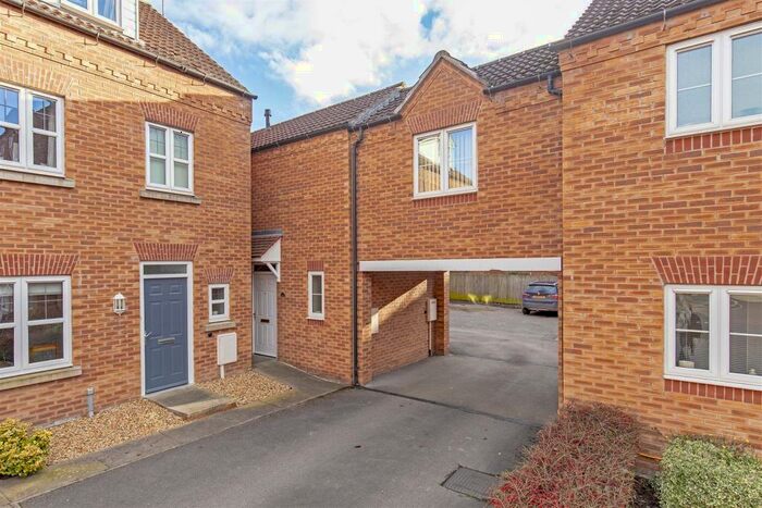 2 Bedroom Semi-Detached House To Rent In Haslam Court, Chesterfield, S41