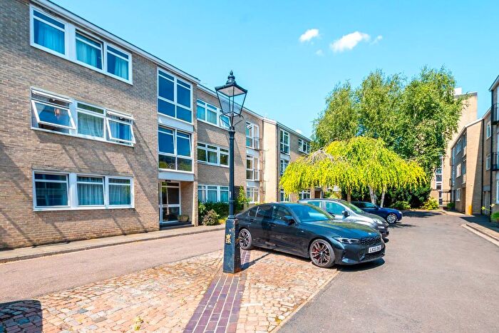 2 Bedroom Flat To Rent In Regents Park, Regent's Park, London, NW1