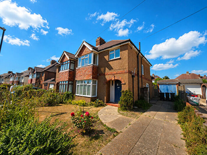 3 Bedroom Semi-Detached House For Sale In The Crescent, Southwick, BN42