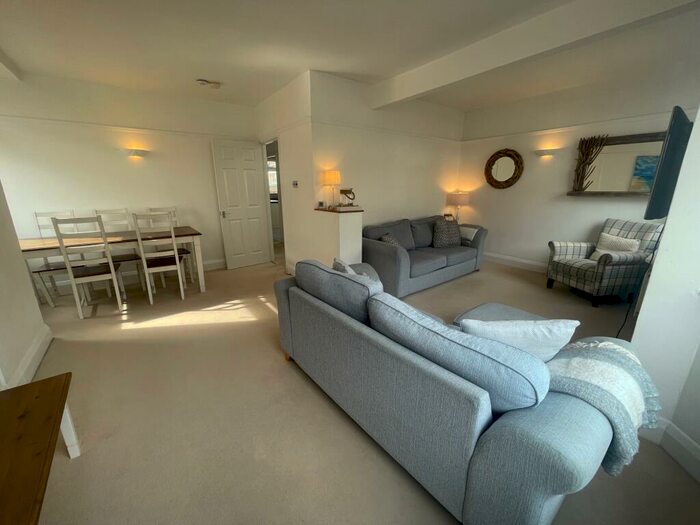 3 Bedroom Flat To Rent In St Michaels Road, Bournemouth, BH2