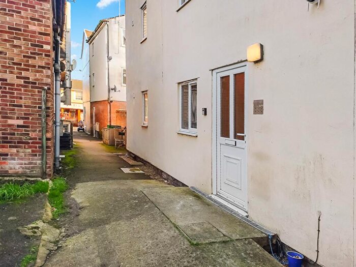 1 Bedroom Flat To Rent In Queen Street, Haverhill, CB9