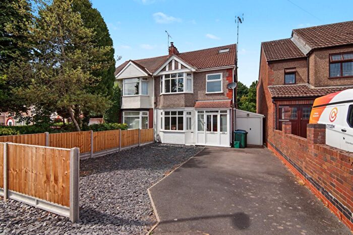 4 Bedroom Semi-Detached House For Sale In Browns Lane, Allesley, CV5