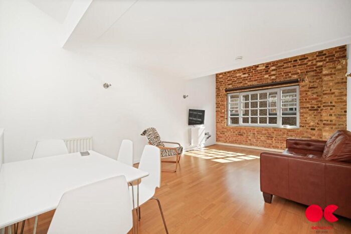 2 Bedroom Flat For Sale In Kidman Close, Gidea Park, RM2