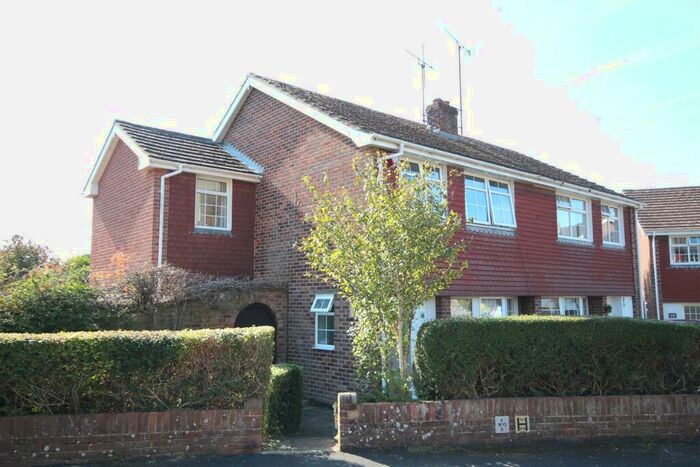 4 Bedroom Semi-Detached House To Rent In Highview Avenue North, Brighton, BN1