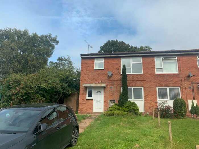 3 Bedroom Semi-Detached House To Rent In Bailey Brook Crescent, Langley Mill, Nottingham, NG16