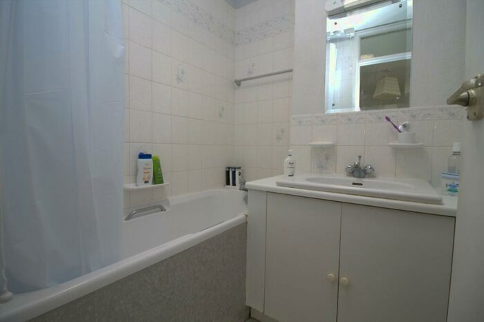 2 Bedroom Apartment To Rent In Atlantic Court, Ferry Road, Shoreham-By Sea, BN43