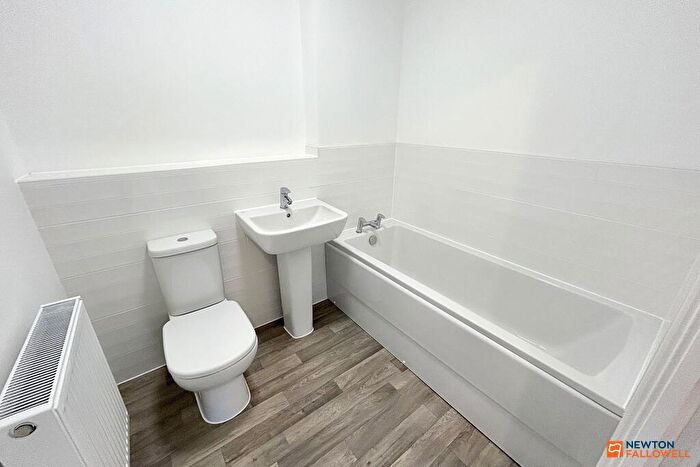 2 Bedroom Apartment For Sale In Underwood Close, Peterborough, PE3