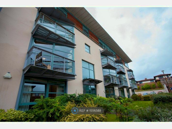 2 Bedroom Flat To Rent In North Werber Road, Edinburgh, EH4