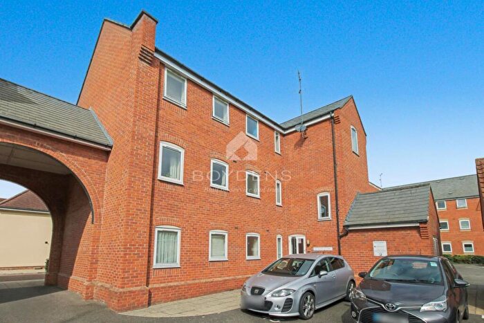 2 Bedroom Flat To Rent In Colchester, Essex, CO2