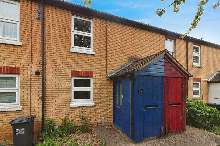 2 Bedroom Terraced House For Sale In Ludwick Way, Welwyn Garden City, AL7
