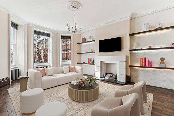 4 Bedroom Flat To Rent In Zetland House, Marloes Road, Kensington, London, W8