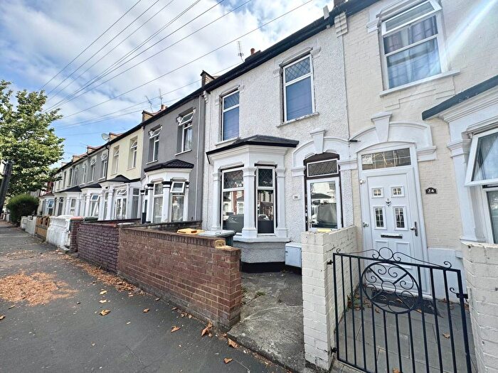 3 Bedroom Terraced House To Rent In Norfolk Road, London, E6