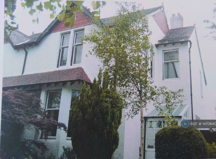 4 Bedroom Semi-Detached House To Rent In Giffnock, Glasgow, G46