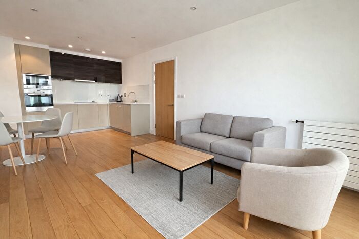 2 Bedroom Flat To Rent In Barking Road, London, E16