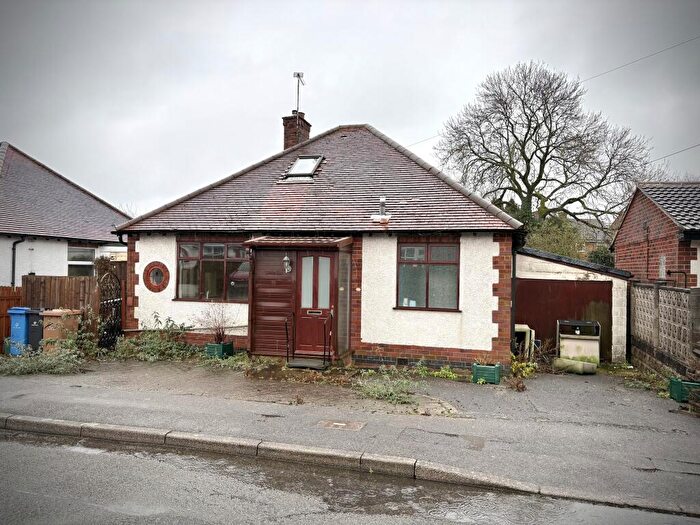 2 Bedroom Bungalow For Sale In Welwyn Avenue, Allestree, Derby, Derbyshire, DE22