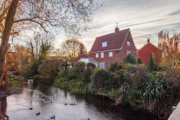 4 Bedroom Detached House For Sale In High Street, Wickham Market, IP13