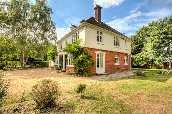 5 Bedroom Detached House For Sale In Dynes Hall Road, Great Maplestead, CO9