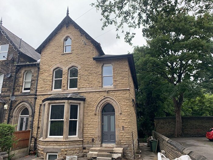 1 Bedroom Studio To Rent In Spring Road, Leeds, West Yorkshire, LS6