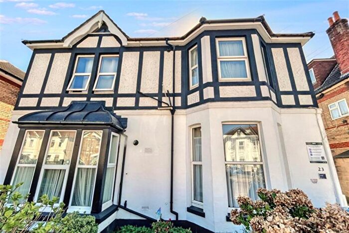 2 Bedroom Flat For Sale In Boscombe, BH5