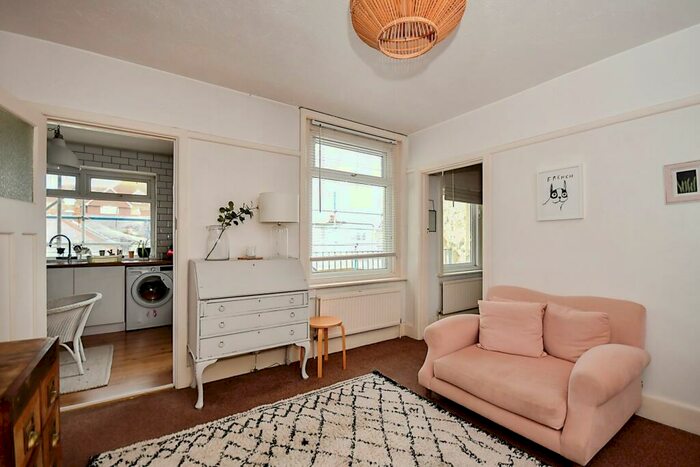 2 Bedroom Flat To Rent In Bolton Close, Bournemouth, BH6