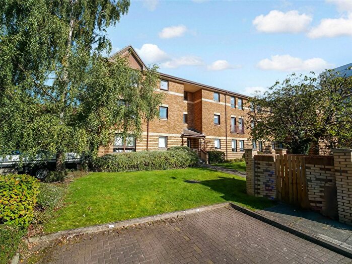 2 Bedroom Flat For Sale In Northland Avenue, Scotstoun, Glasgow, G14