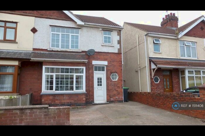 3 Bedroom Semi-Detached House To Rent In Lindleys Lane, Kirkby-In-Ashfield, Nottingham, NG17