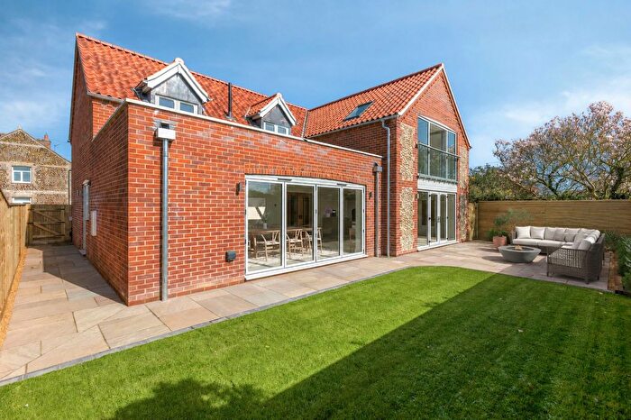 4 Bedroom Detached House For Sale In Oaklands Little Lane, King's Lynn, PE31