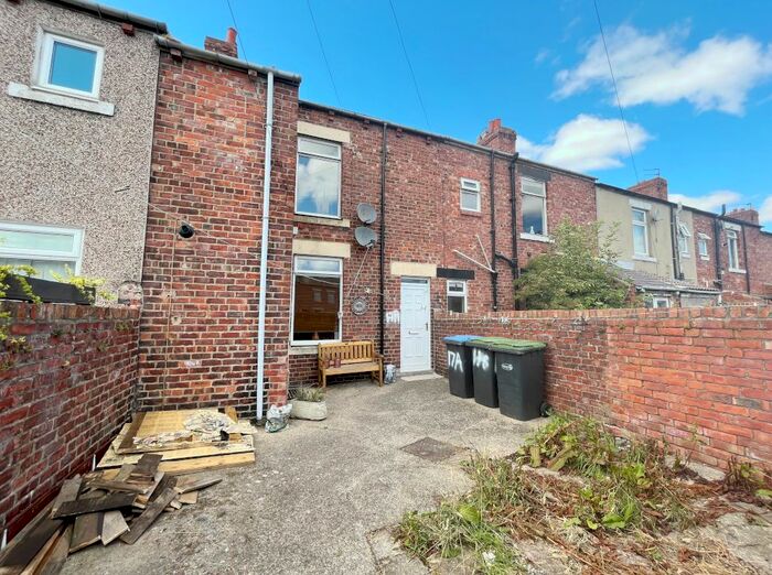 2 Bedroom Flat To Rent In Mitchell Street, South Moor, Stanley, DH9