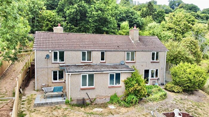 4 Bedroom Cottage For Sale In Brains Green, Blakeney, GL15