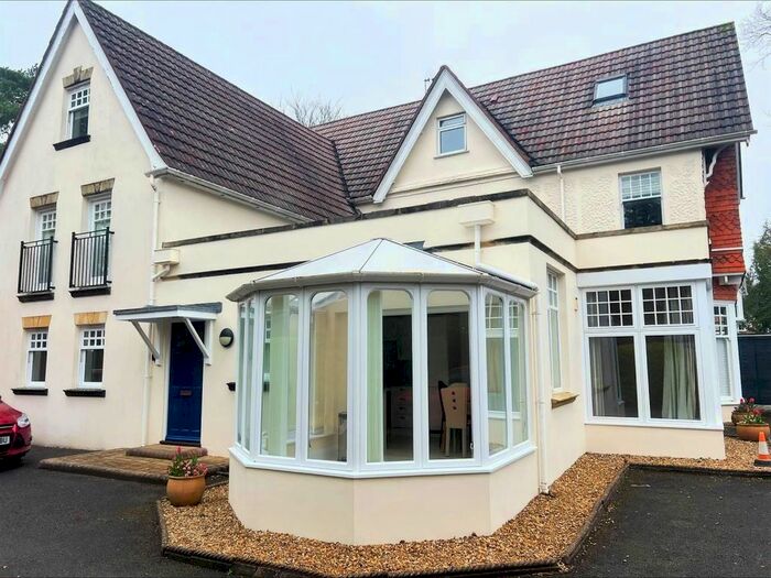 2 Bedroom Property To Rent In Branksome Dene Gardens, Pinewood Road, Branksome Park, BH13