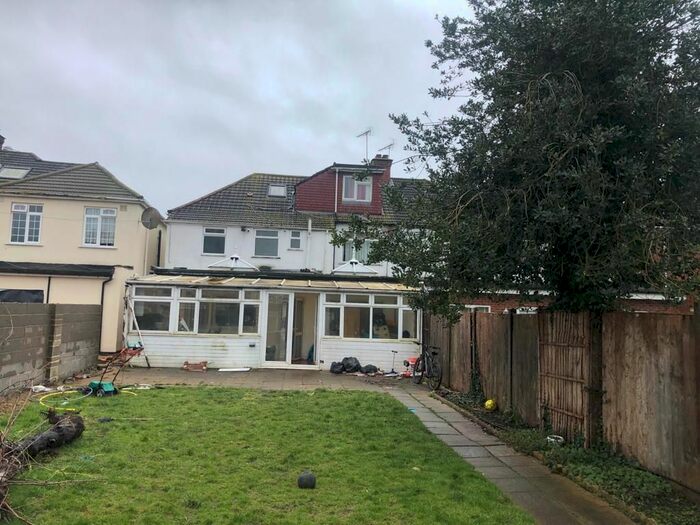 8 Bedroom Terraced House To Rent In Melbury Avenue, Southall, UB2
