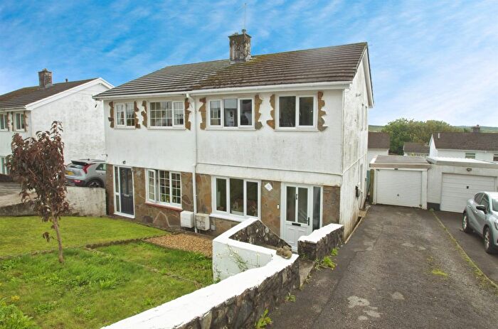 3 Bedroom Semi-Detached House For Sale In Hawthorn Park, Brynna, Pontyclun, CF72