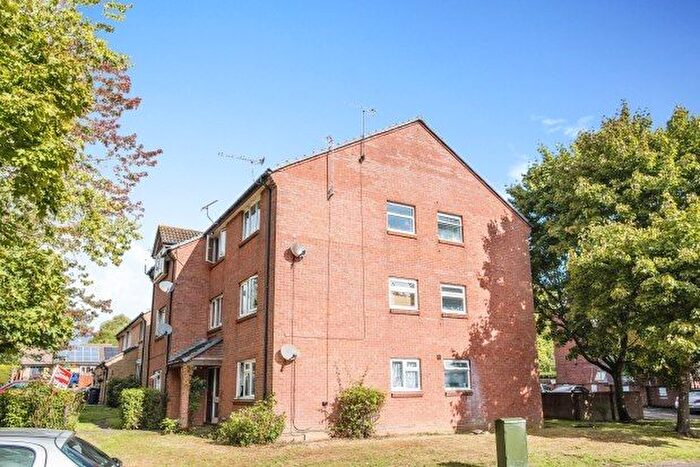 2 Bedroom Flat To Rent In Grange Park, Swindon, SN5
