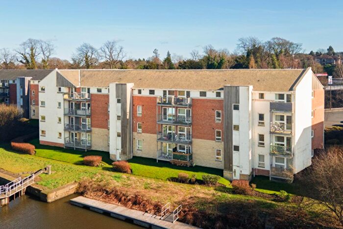 3 Bedroom Apartment For Sale In The Maltings, Falkirk, FK1