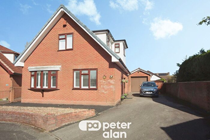 4 Bedroom Detached Bungalow For Sale In Aldwych Close, Thornhill, Cardiff, CF14
