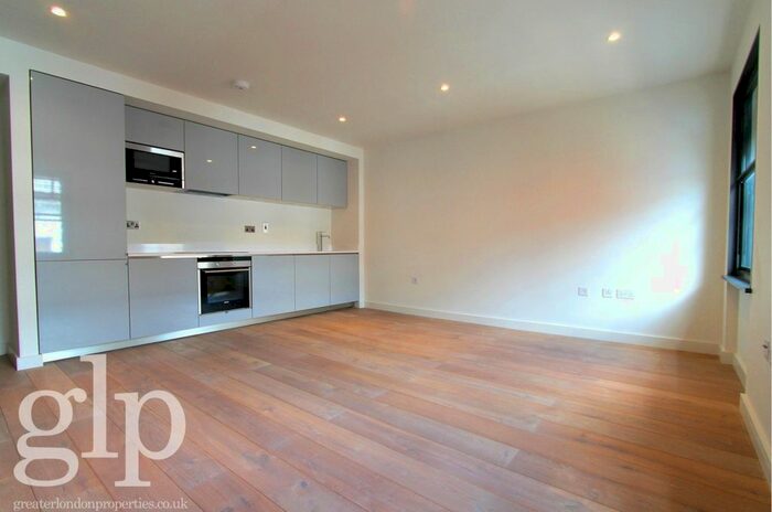 1 Bedroom Flat To Rent In St. Martin's Lane, London, WC2N