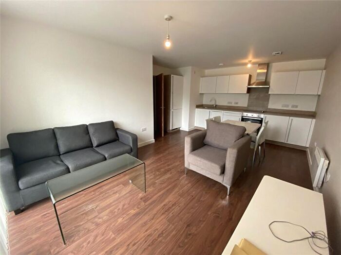 2 Bedroom Apartment For Sale In Riverside, Derwent Street, Salford, M5