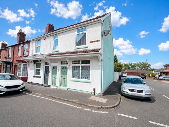 2 Bedroom End Of Terrace House For Sale In Raglan Street, Brockmoor, Brierley Hill, DY5
