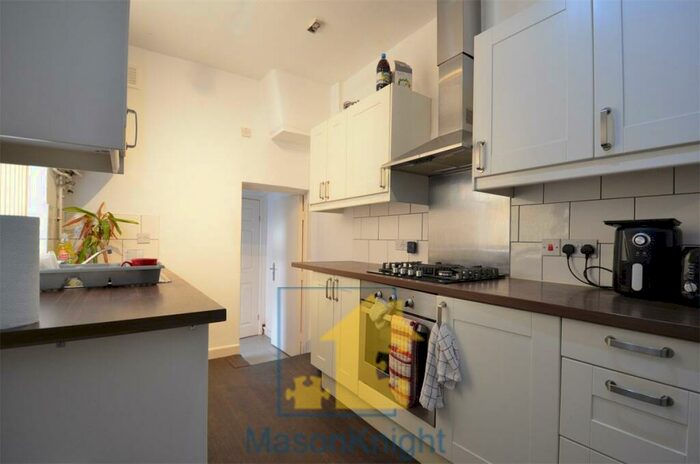 5 Bedroom Terraced House To Rent In / Academic Year Double Bedroom House, Bathrooms, Manilla Road, Selly Oak, Free Ultrafast M Broadband, B29