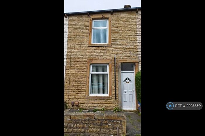 3 Bedroom Terraced House To Rent In Brockenhurst Street, Burnley, BB10