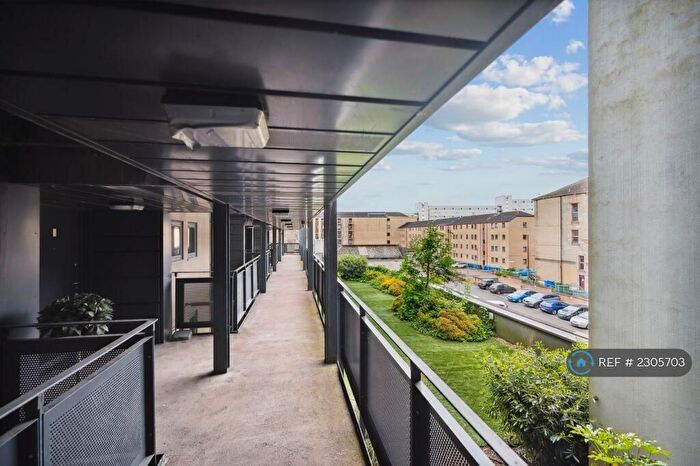 1 Bedroom Flat To Rent In Kent Road, Glasgow, G3