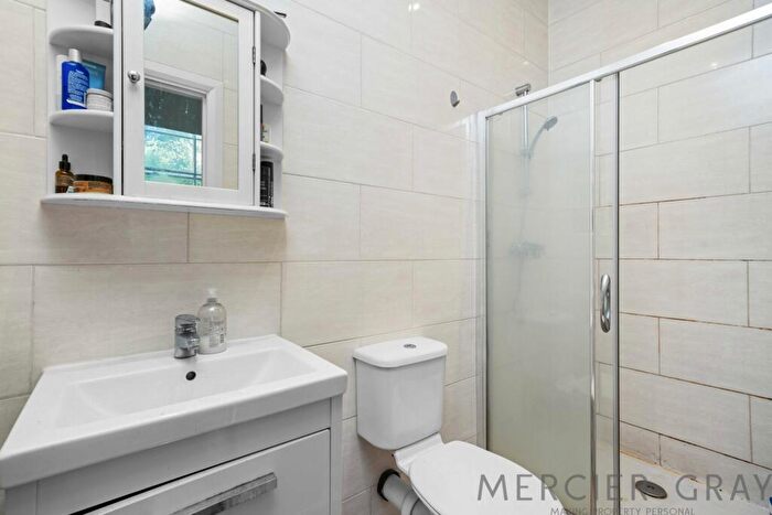2 Bedroom Flat To Rent In College Crescent, Belsize Park, NW3